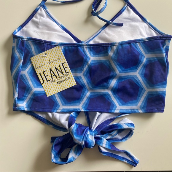 BNWT Kortni Jeane Blue Geo Tied Up Top - Picture 4 of 4